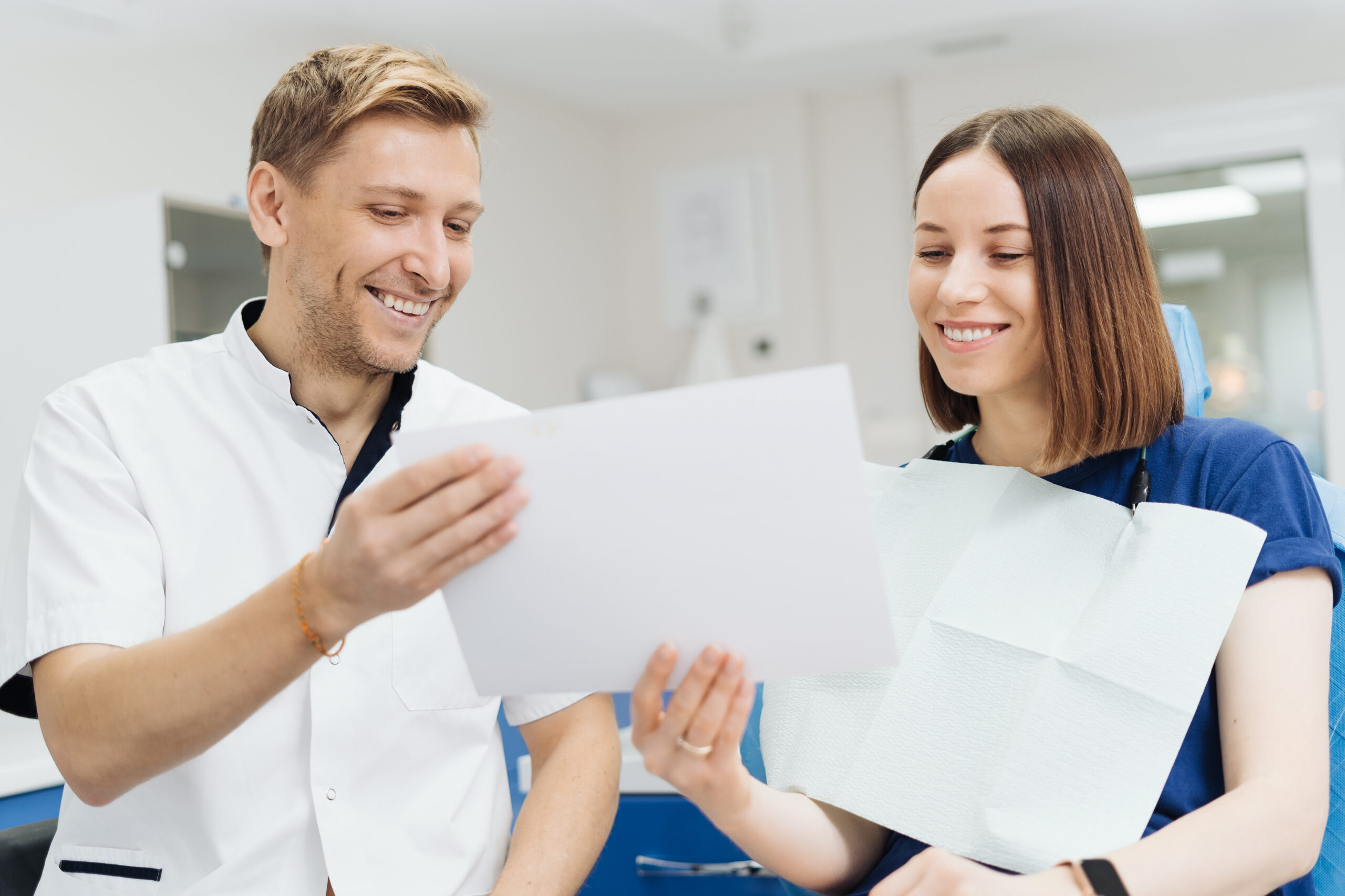 Cuánto vale montar una clínica dental y cuándo tiene más sentido comprar una ya funcionando